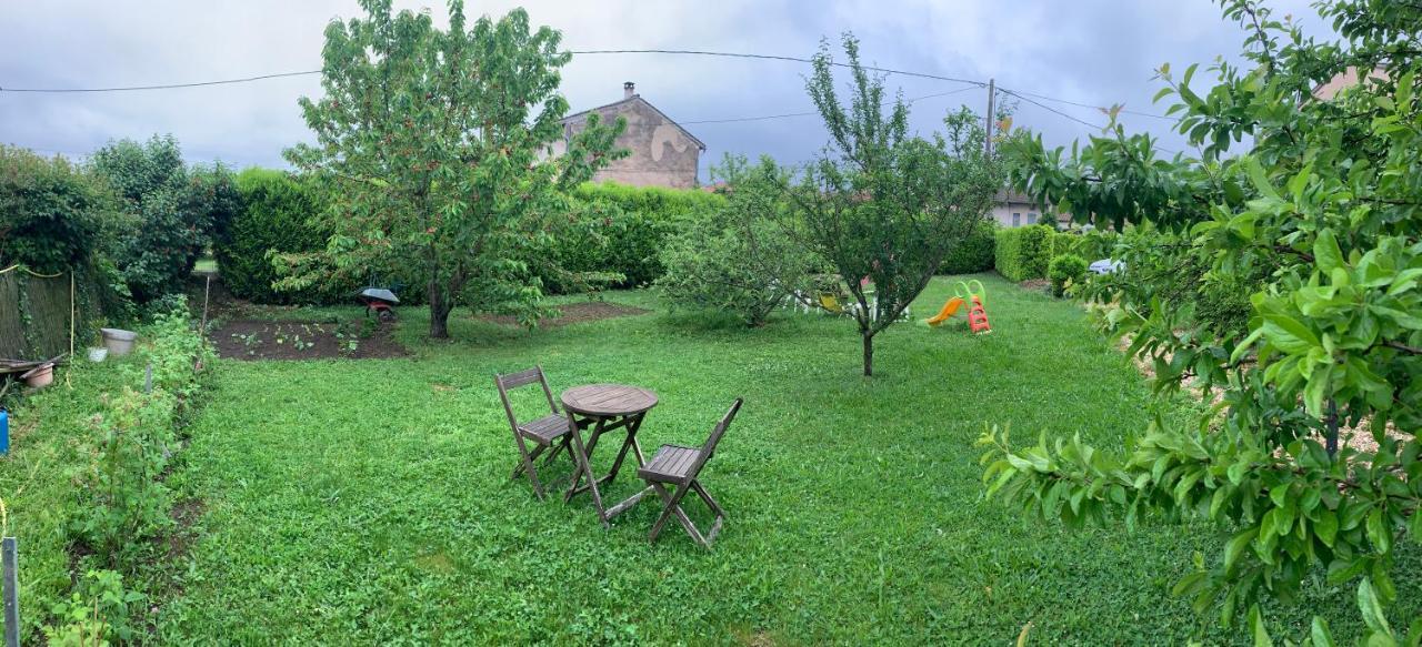 La Casa Uchizy Exterior foto